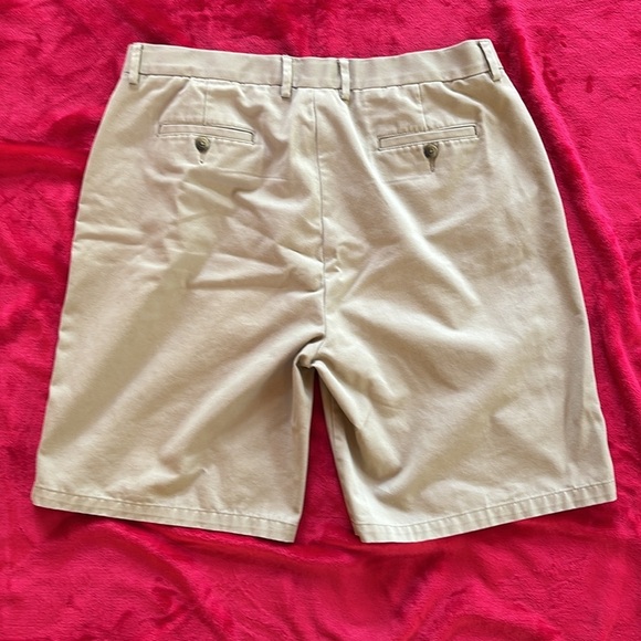 Parker Mens Khaki Shorts Adjustable Waist Size 38H - Picture 8 of 11